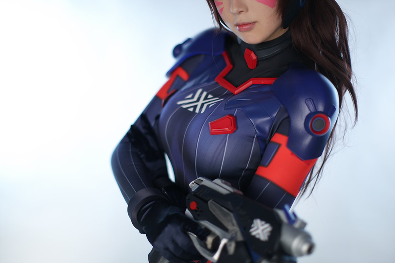 Illustration for article titled Overwatch Cosplay With An Esports Spin
